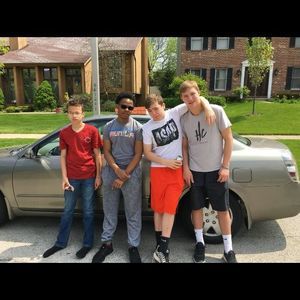 Meet your Posher, Christopher